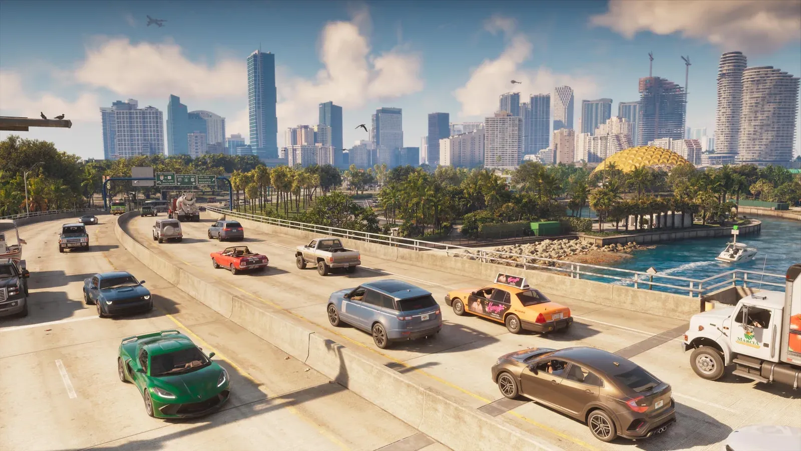 Trânsito em uma via elevada de Vice City, com carros, palmeiras e o skyline de prédios ao fundo, em imagem oficial de GTA 6